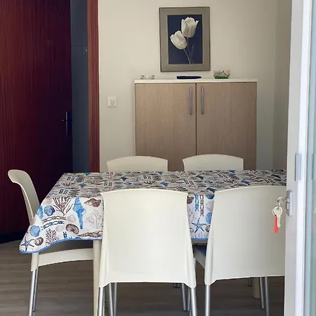 Residenza Canova Apartment Lignano Sabbiadoro